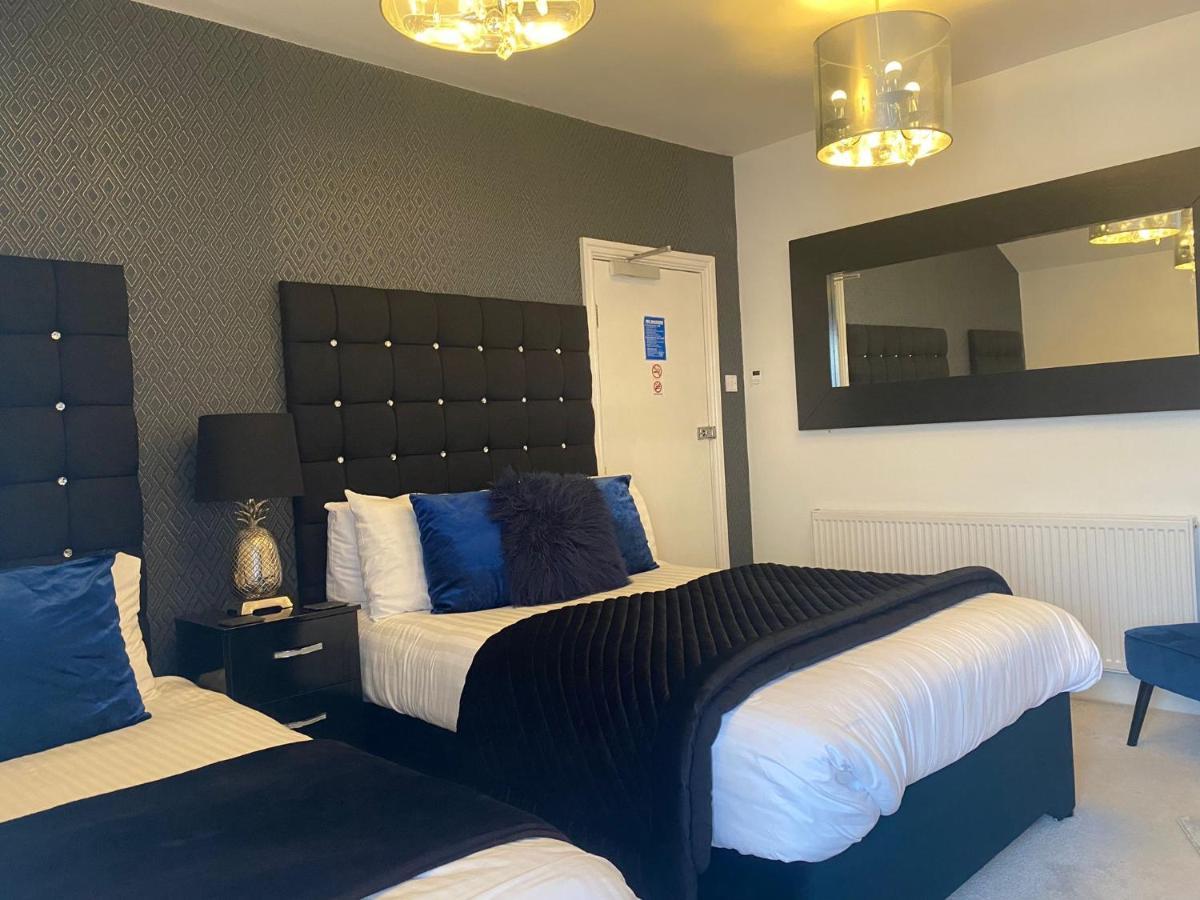 Aaron Hotel Southport Buitenkant foto